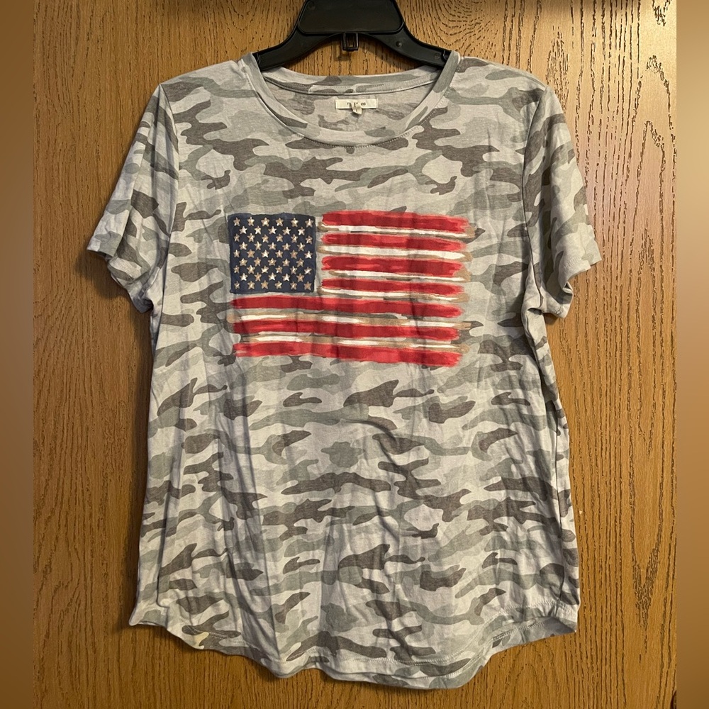 Maurices Gray Camo Tee